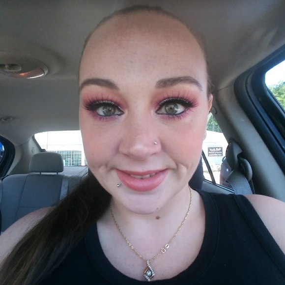 Meet your Posher, Crystal - Picture 1 of 1